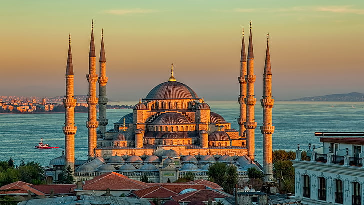 10 أسباب رئيسية للاستثمار في العقارات التركية عام 2025