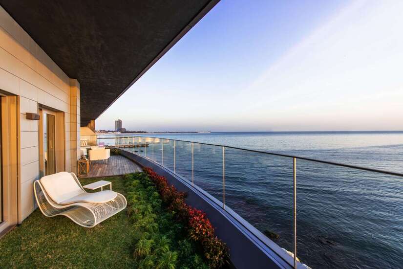 Apartments for Sale in Sea pearl Istanbul with Marmara Sea
