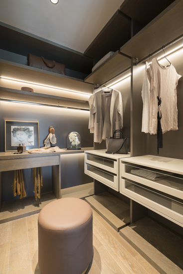 Waterfront Apartments for Sale in Yedi Mavi in Istanbul